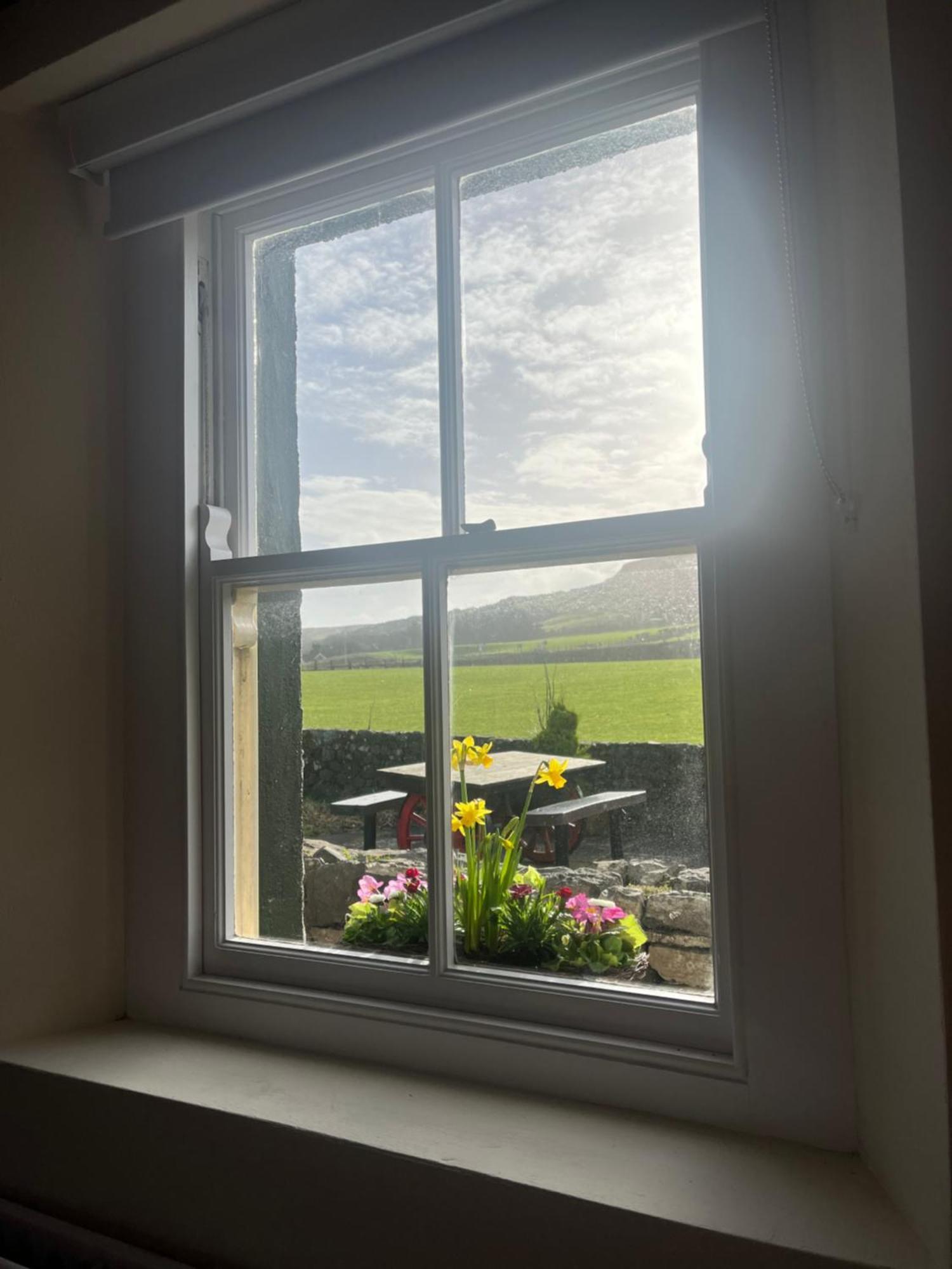 Dunnaglea Cottage, Ballintoy Eksteriør billede