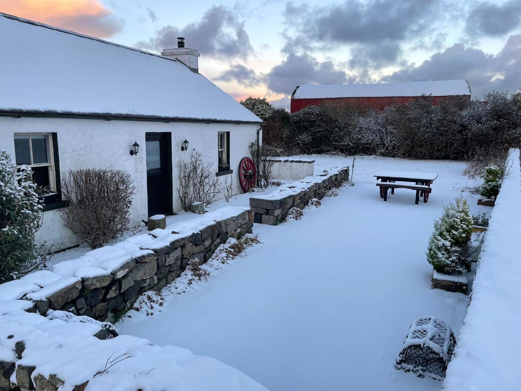 Dunnaglea Cottage, Ballintoy Eksteriør billede